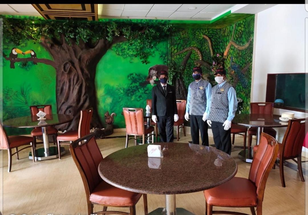 Hotel Sharada International 우두피 외부 사진