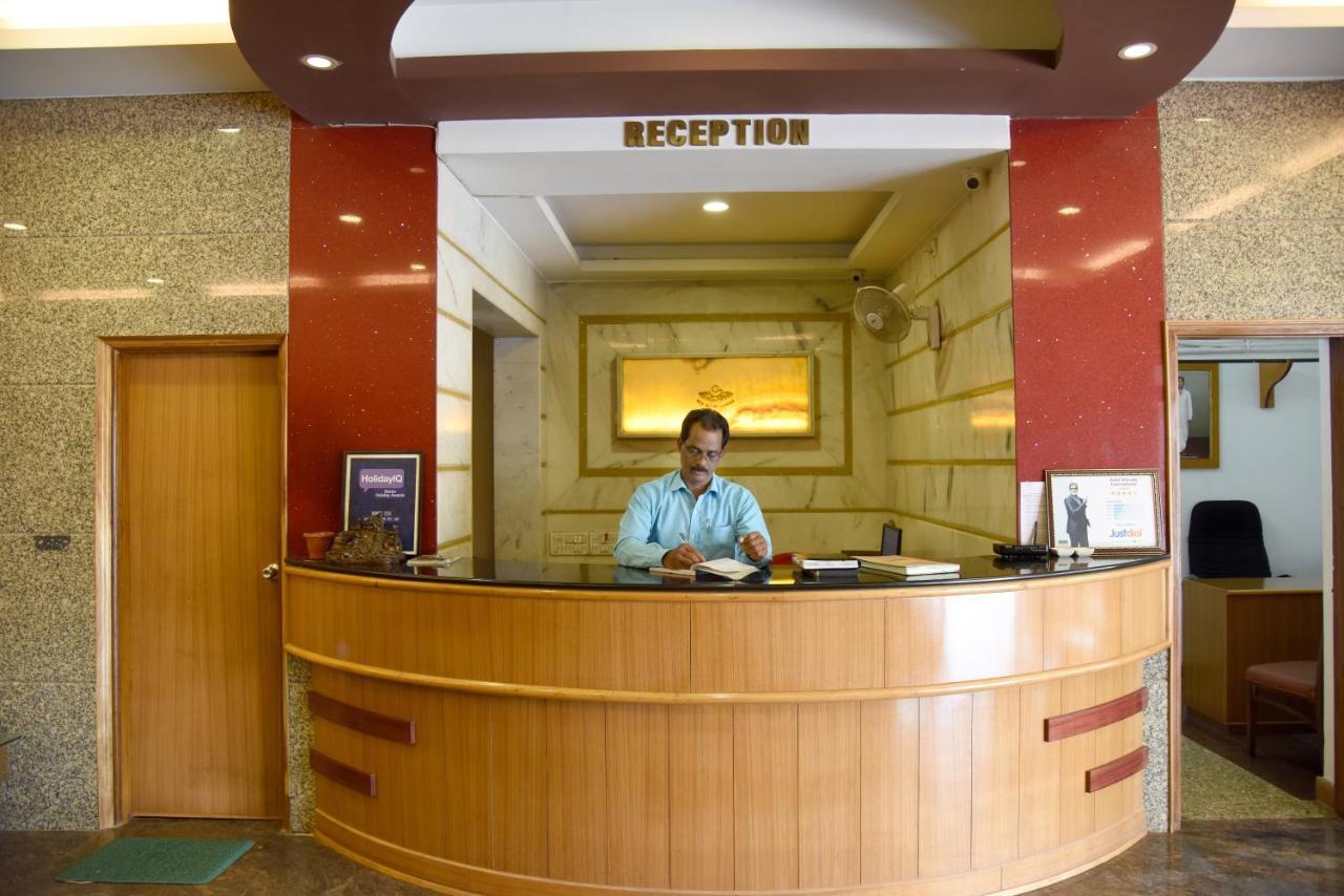 Hotel Sharada International 우두피 외부 사진