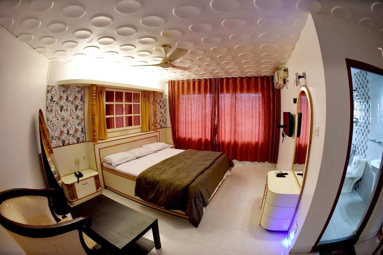 Hotel Sharada International 우두피 외부 사진